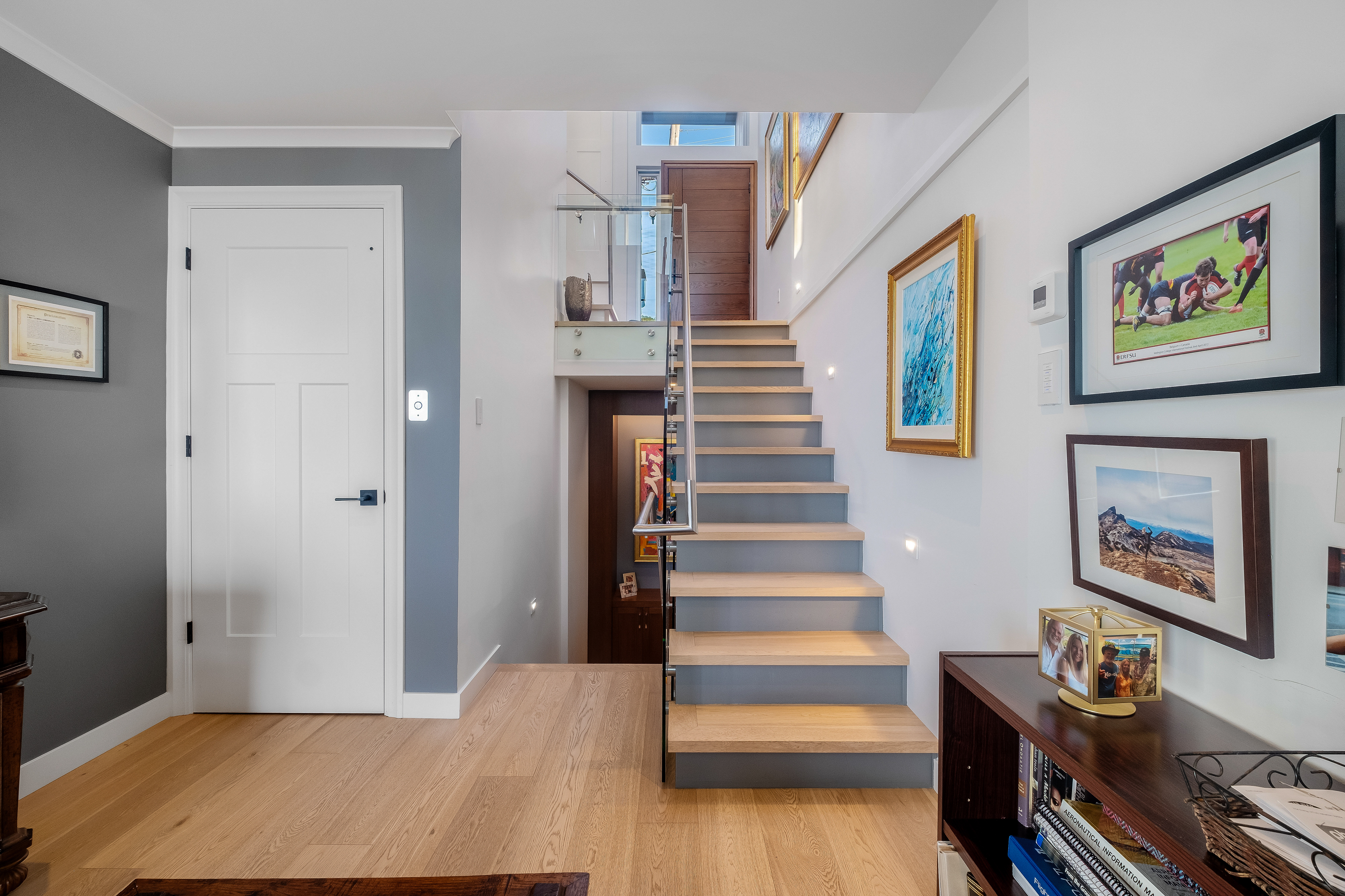 15046 Buena Vista Avenue